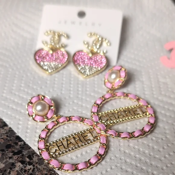Source Unknown Pink and Gold Earrings Set - Picture 5 of 7